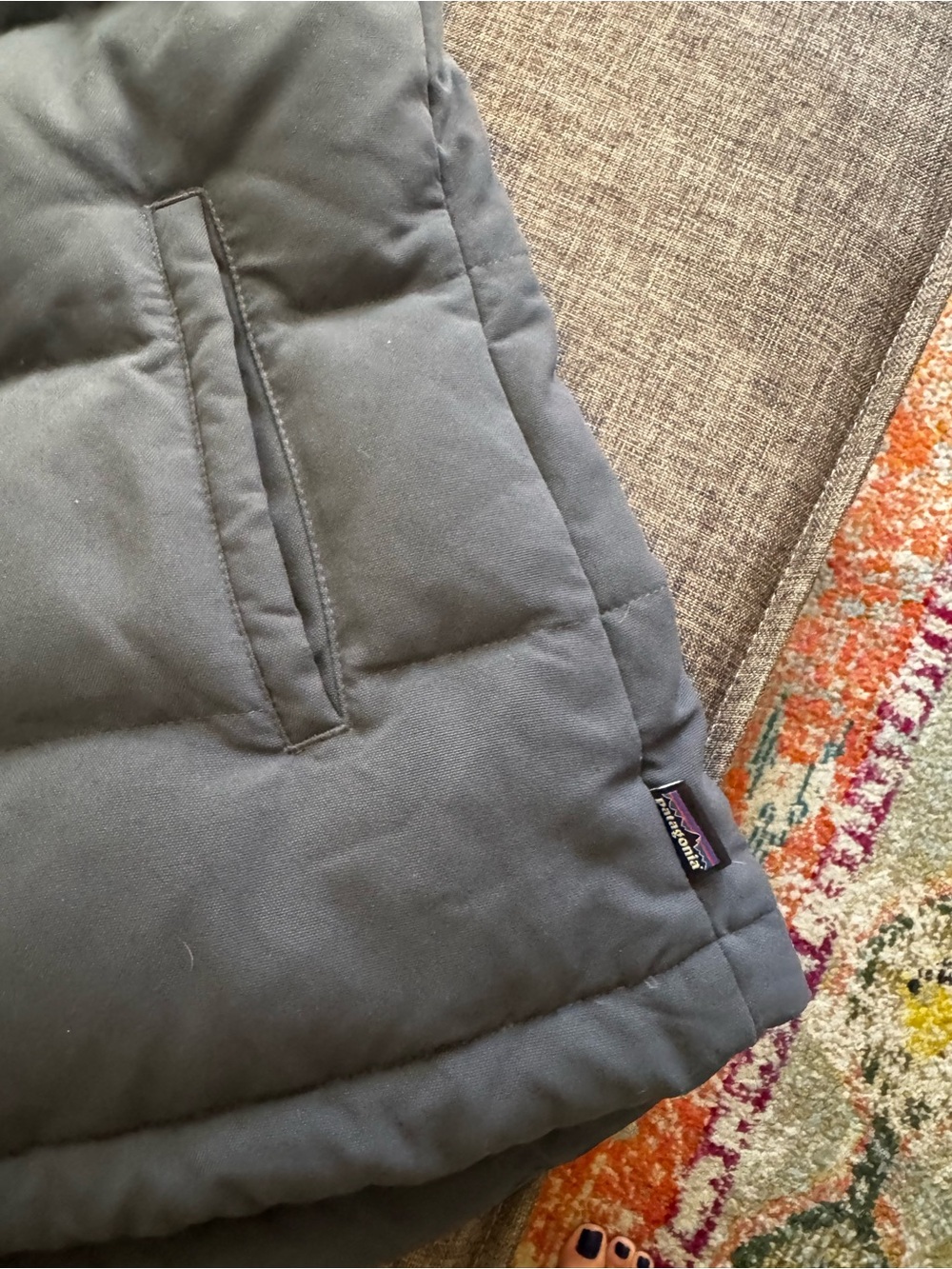 PATAGONIA Women's Bivy Hooded Vest - Picture 2 of 8
